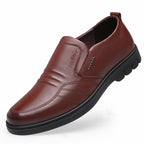 【Időkorlátos akció!】🔥【39-44】👞 Valódi bőr férfi üzleti cipő, puha és kényelmes talppal, különféle alkalmakra alkalmas.